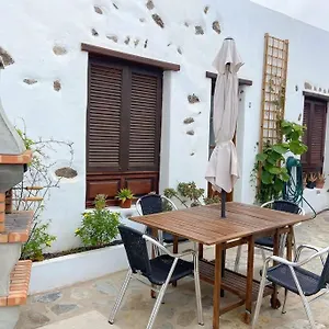 Eco Reyna House Сasa de vacaciones Haría